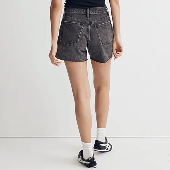 Madewell Relaxed Mid-Length Denim Shorts NWT - Picture 3 of 3